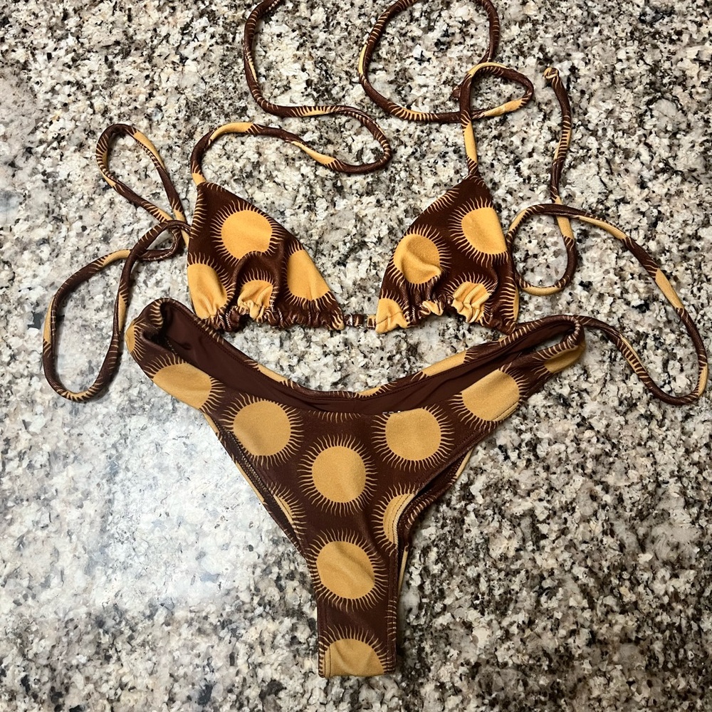 Frankie’s Golden Bikini Set NWOT Medium